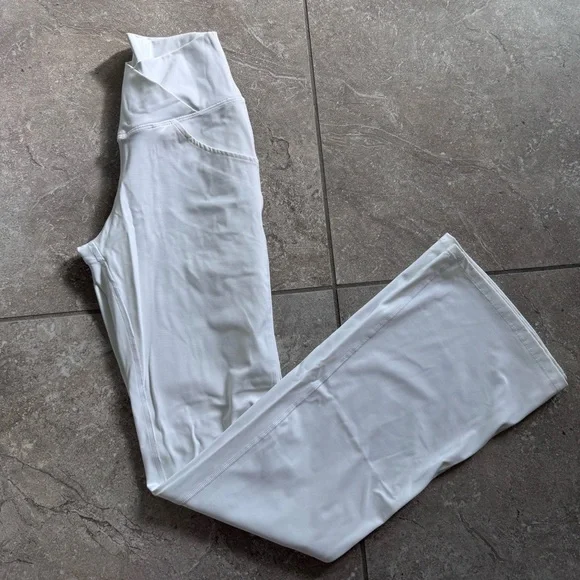 Yoga Flare Pants/Leggings - Picture 2 of 5